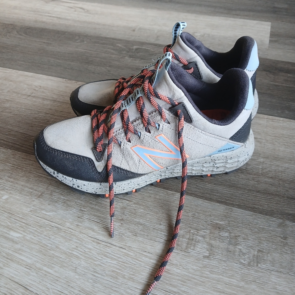 New Balance Womens Fresh Foam Crag Trail V1 Running Shoes Grey